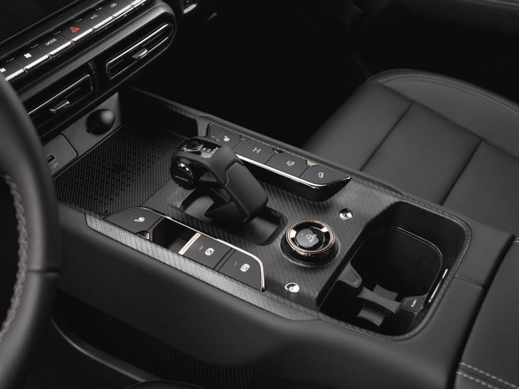 Haval F7 Premium 2.0T 7DCT 4WD