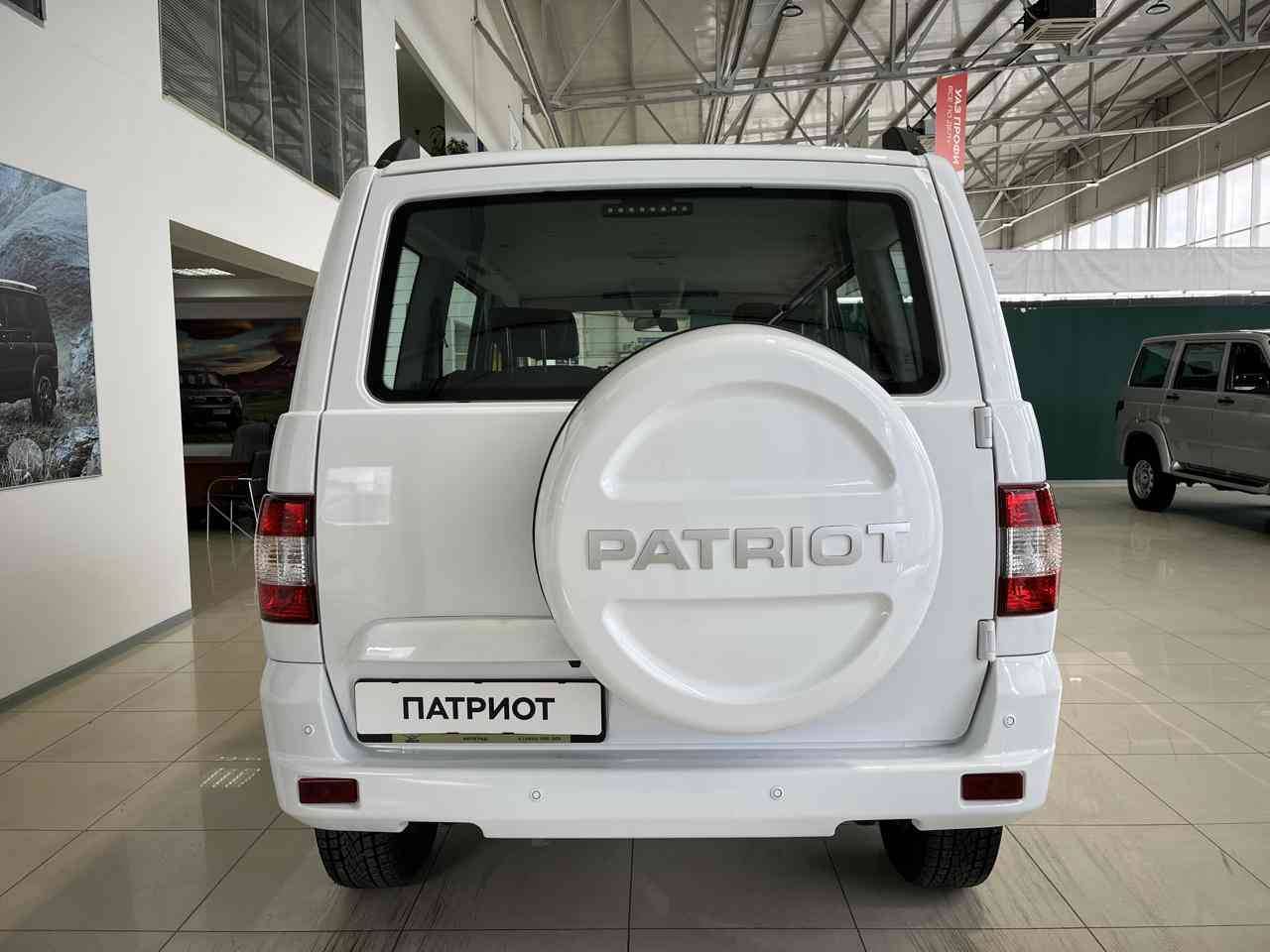 УАЗ Patriot Base Икар Limited 2.7 5MT