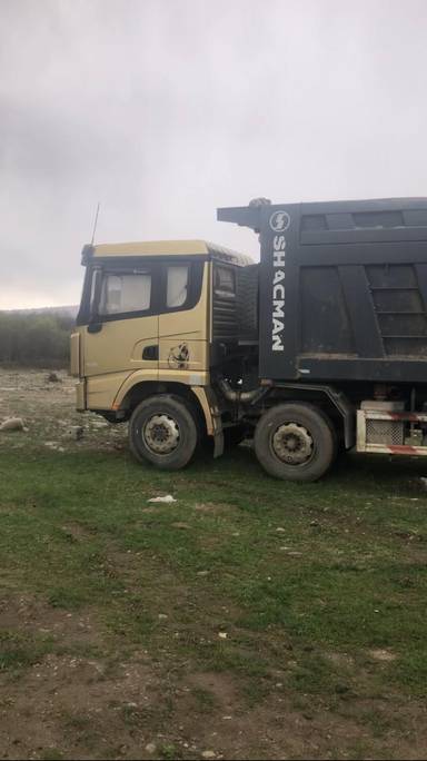 Shacman SX33186V366