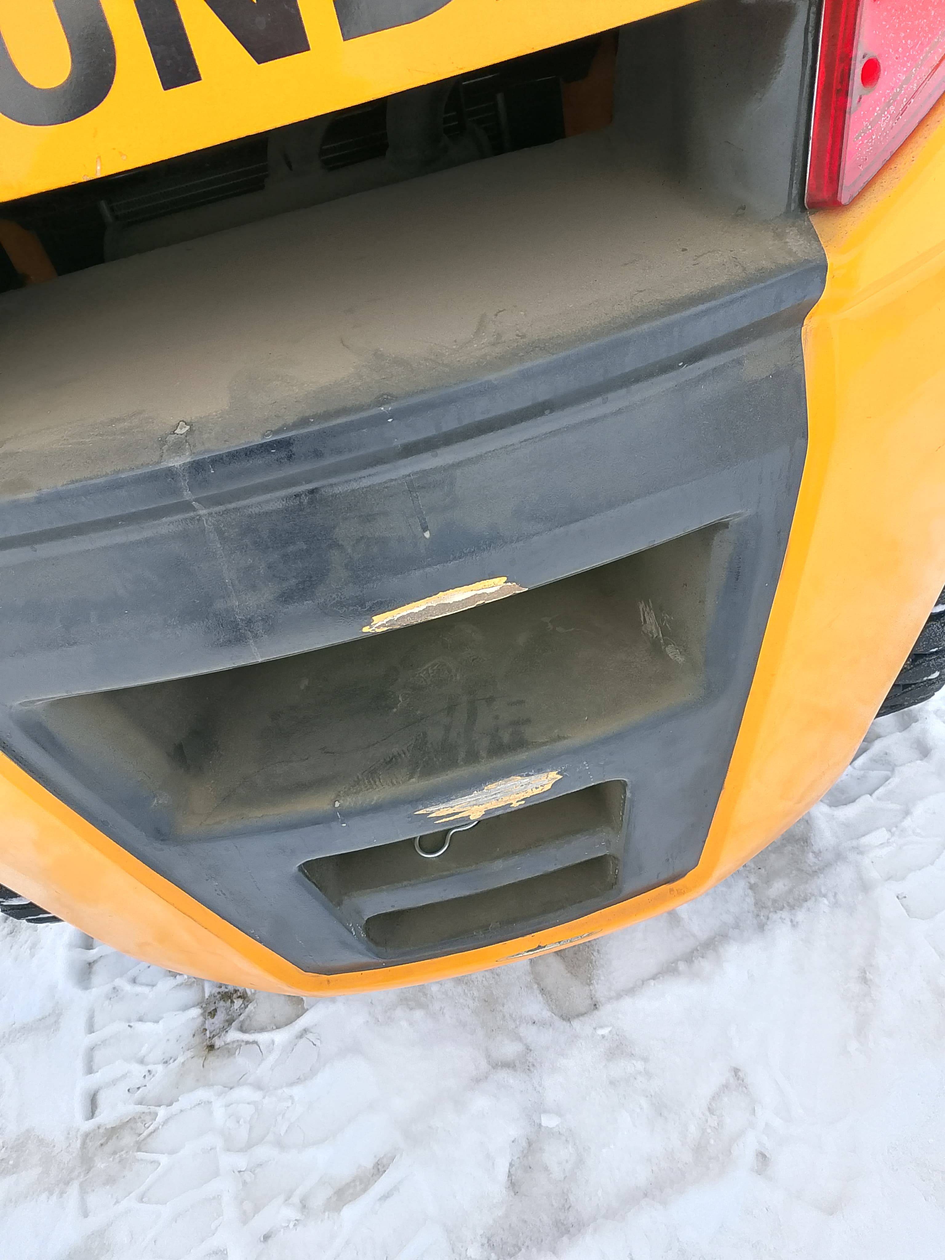 Hyundai 30D-9E Лот 000007422