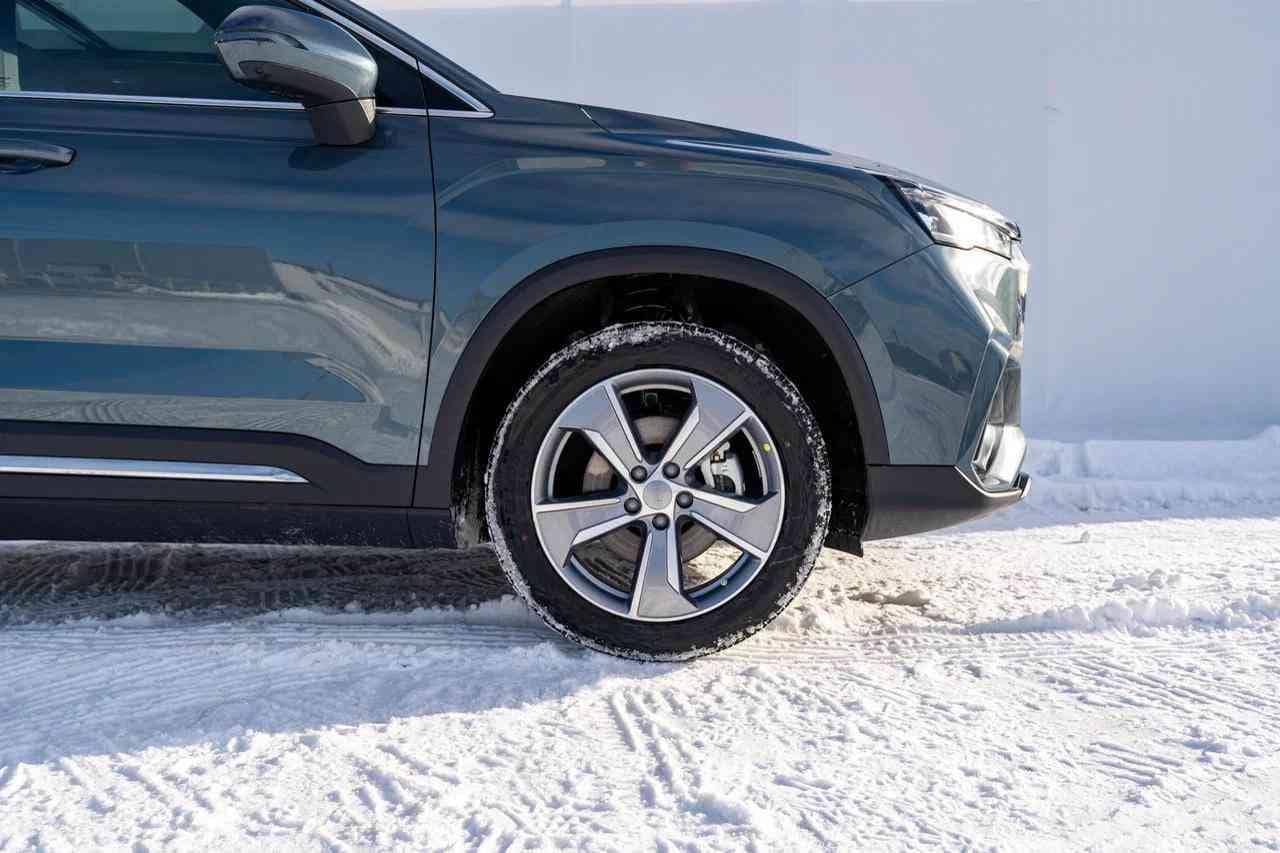 Geely Okavango Flagship 2.0T 7DCT 2WD