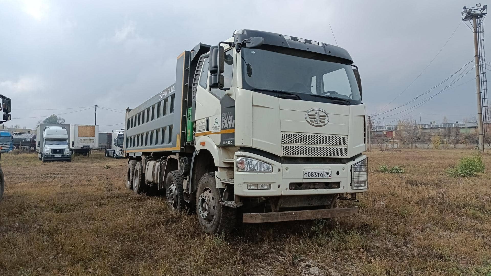 FAW CA3310P66K24T4E5 8х4,  130 000 км, 2023 года в лизинг
