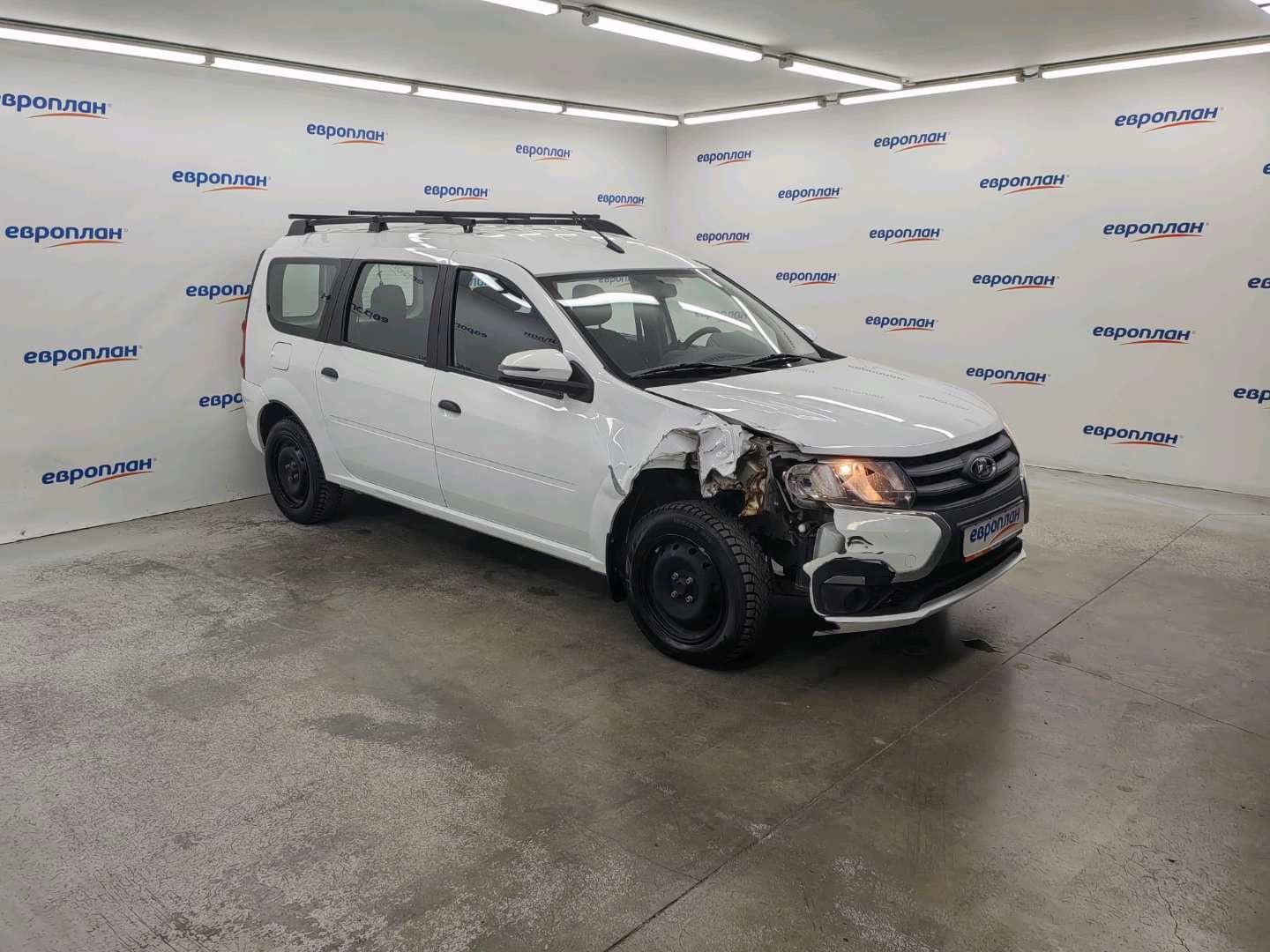Lada Largus универсал,  38 650 км, 2024 года в лизинг