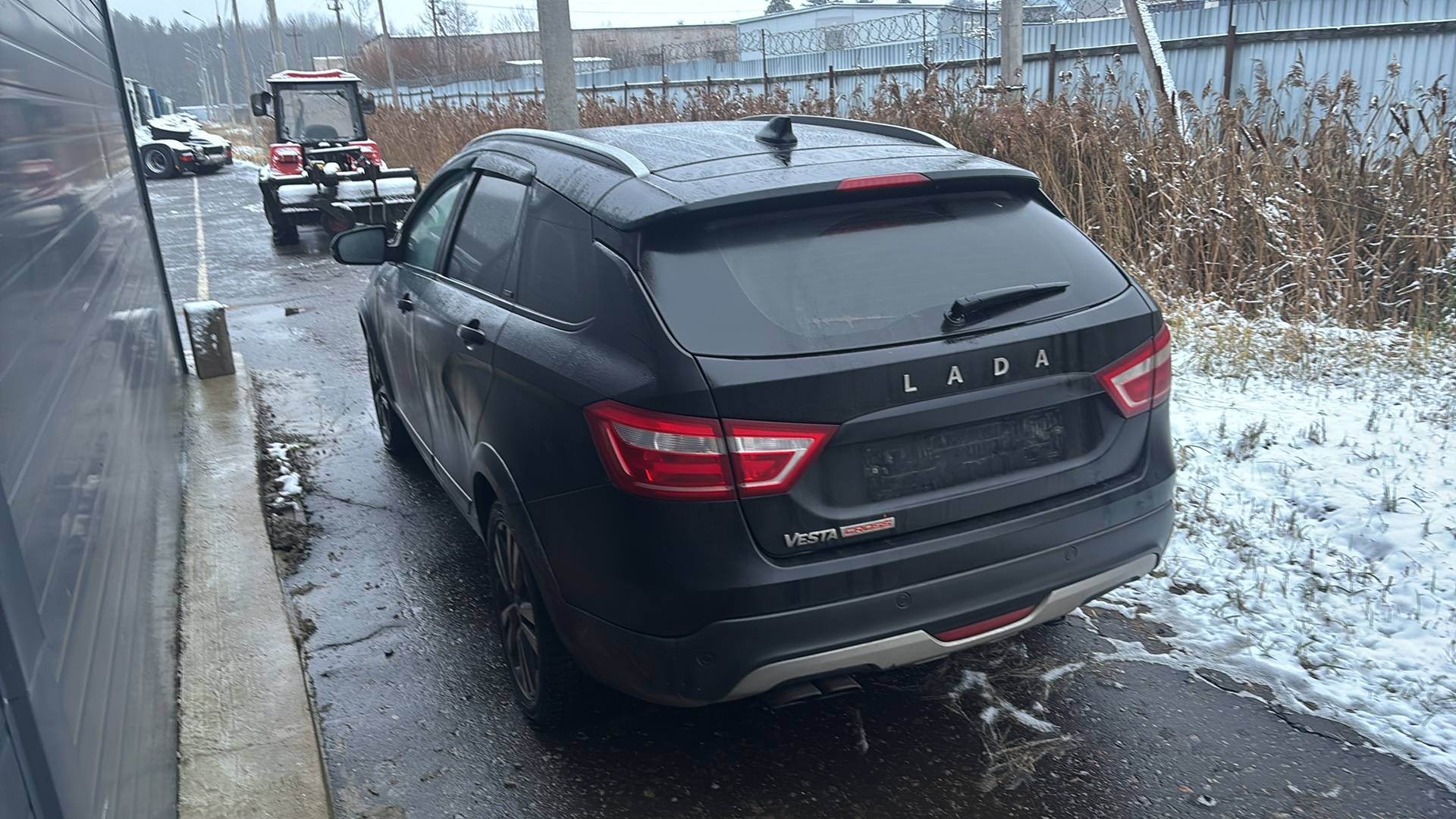 Lada Vesta SW Cross,  216 300 км, 2022 года в лизинг