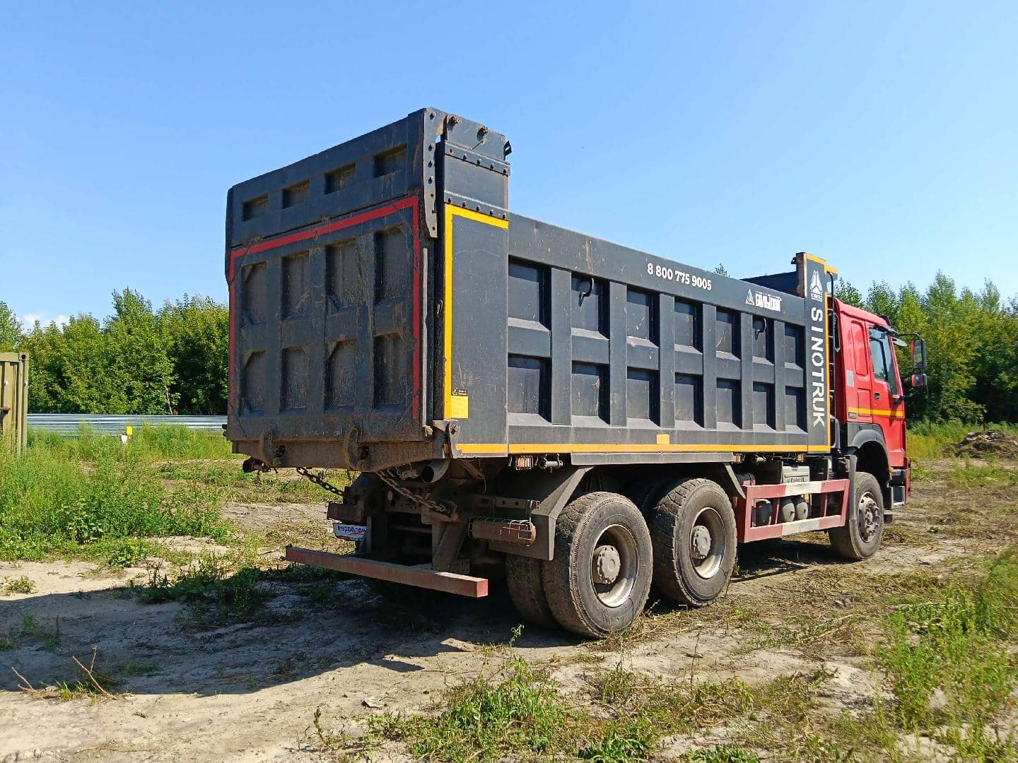 HOWO ZZ3327S3847E 6х4,  64 014 км, 2022 года в лизинг