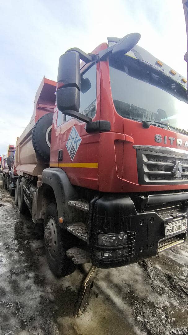 Sitrak ZZ3406V455ME,  99 904 км, 2024 года в лизинг
