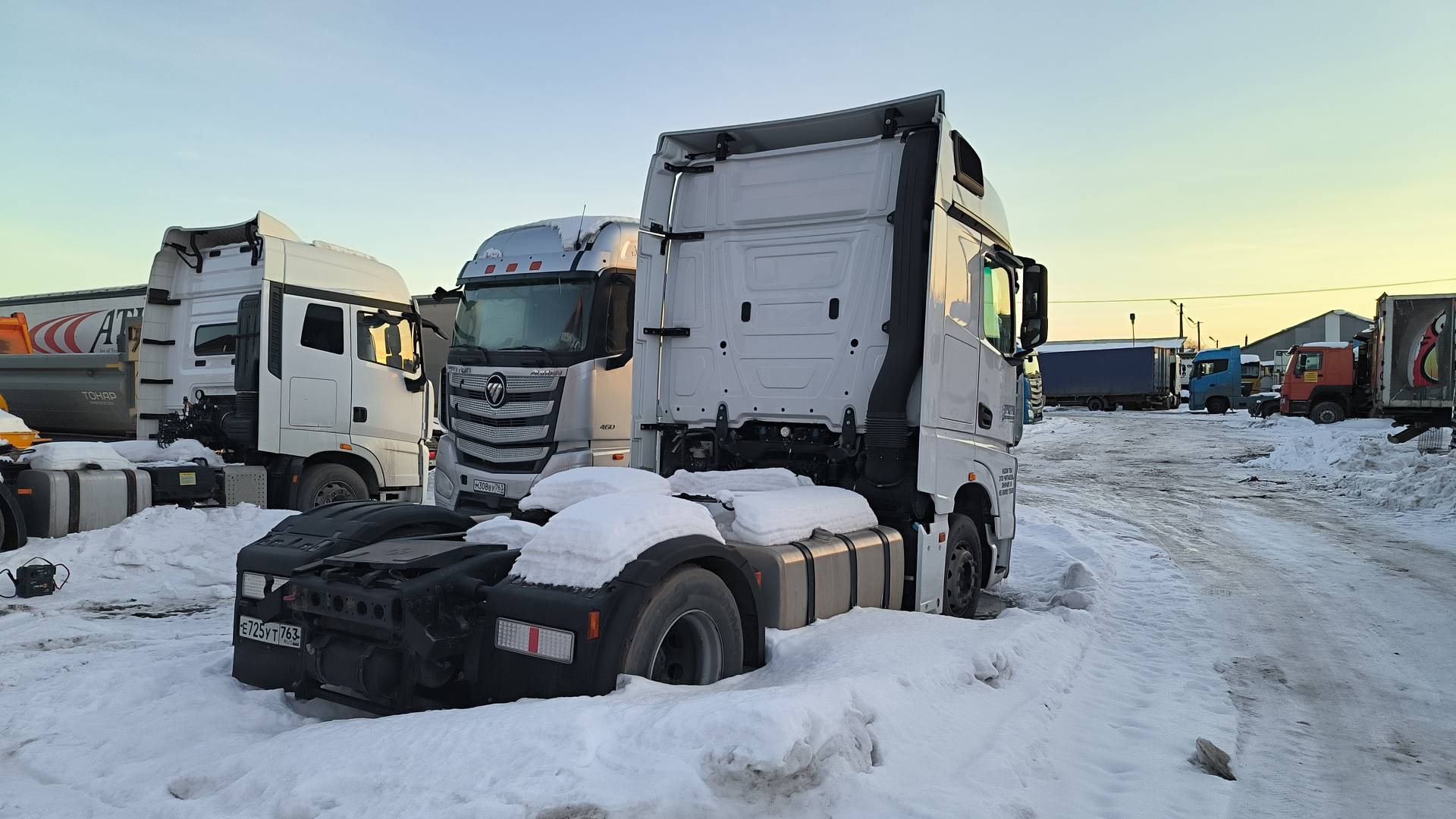 КАМАЗ 54901-94 (M1945),  85 126 км, 2023 года