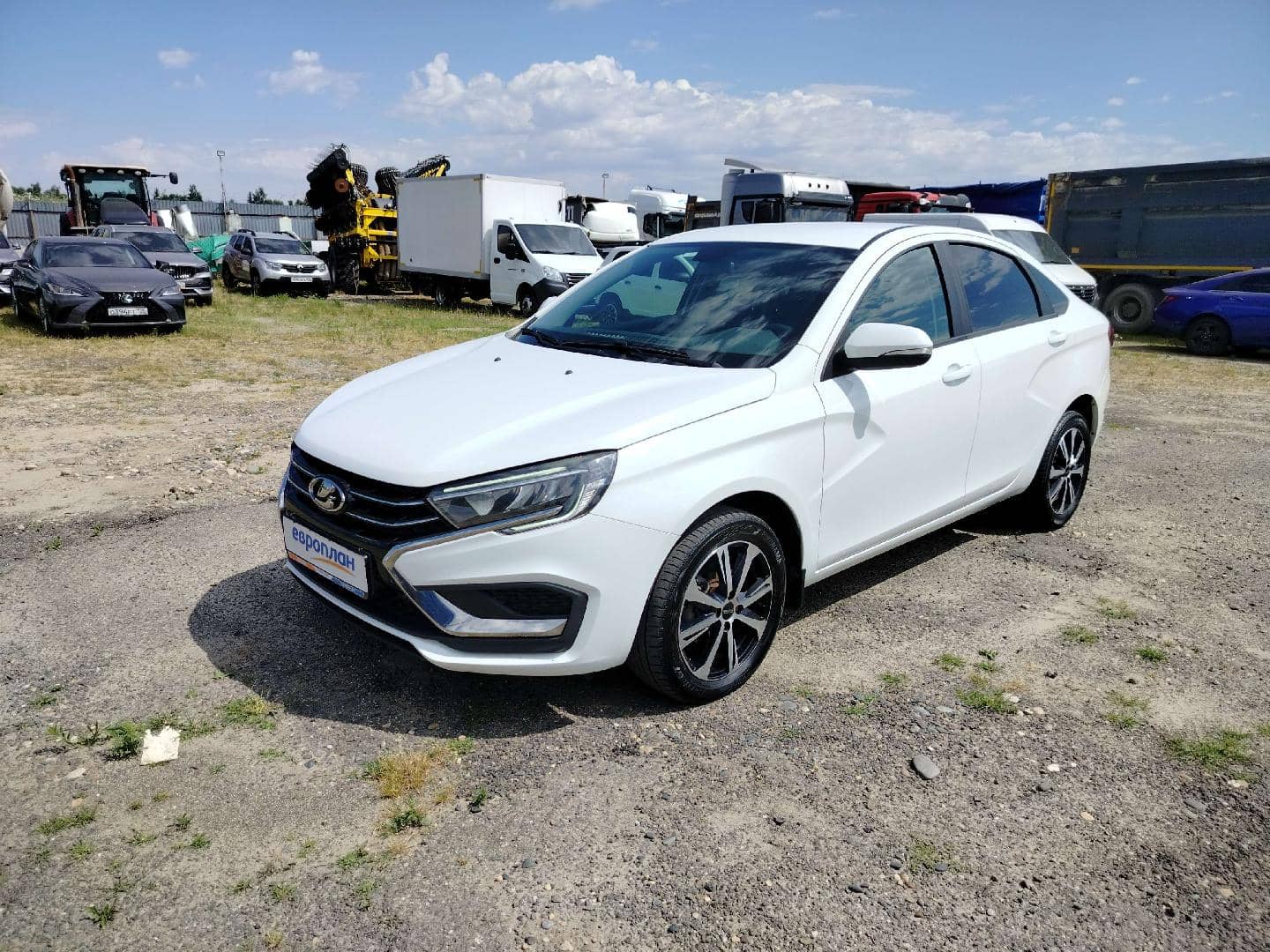 Lada Vesta седан,  62 350 км, 2024 года в лизинг