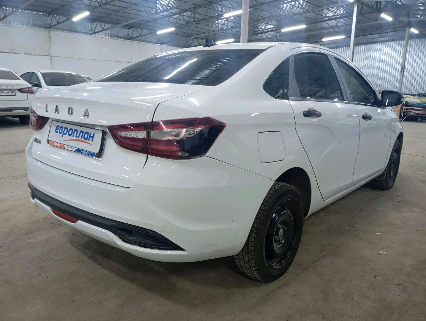 Lada Vesta седан,  109 246 км, 2023 года в лизинг
