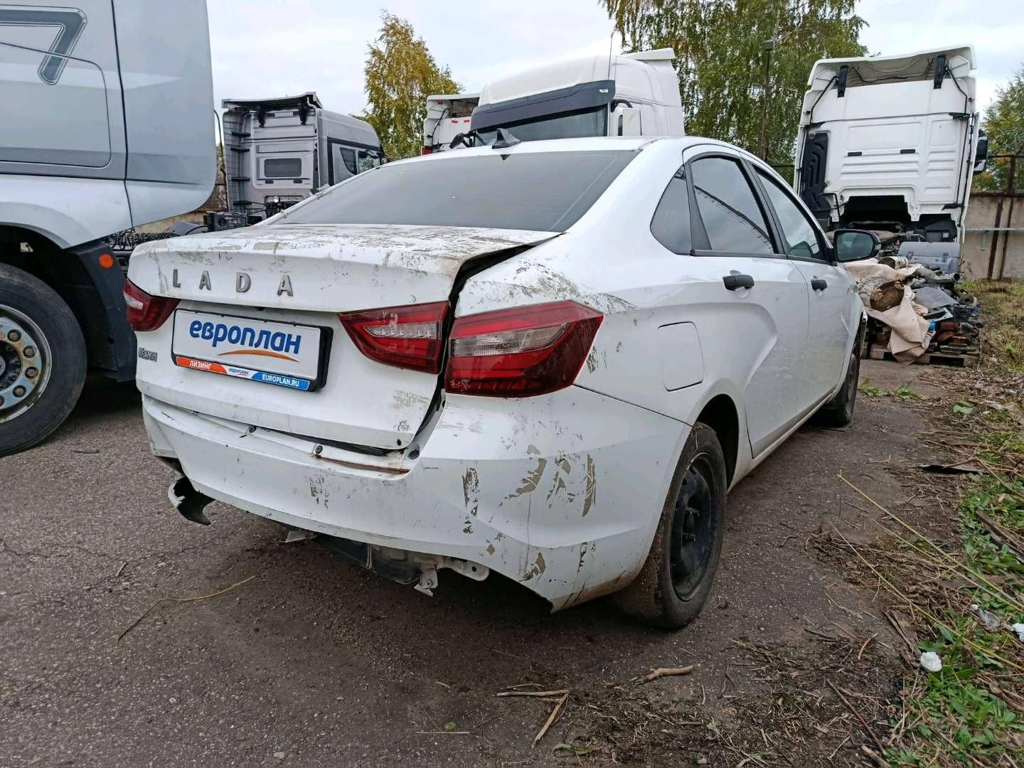 Lada Vesta седан,  115 808 км, 2023 года в лизинг