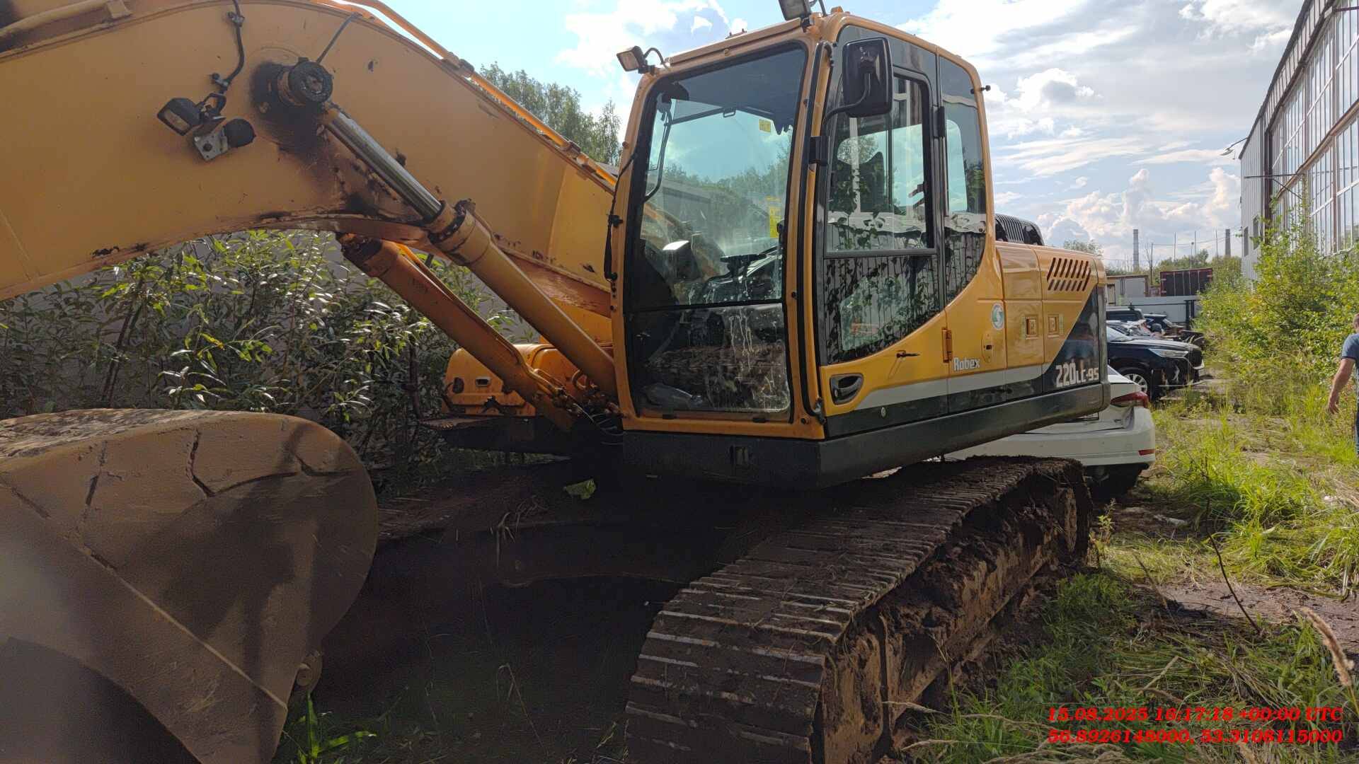 Hyundai R220LC-9S