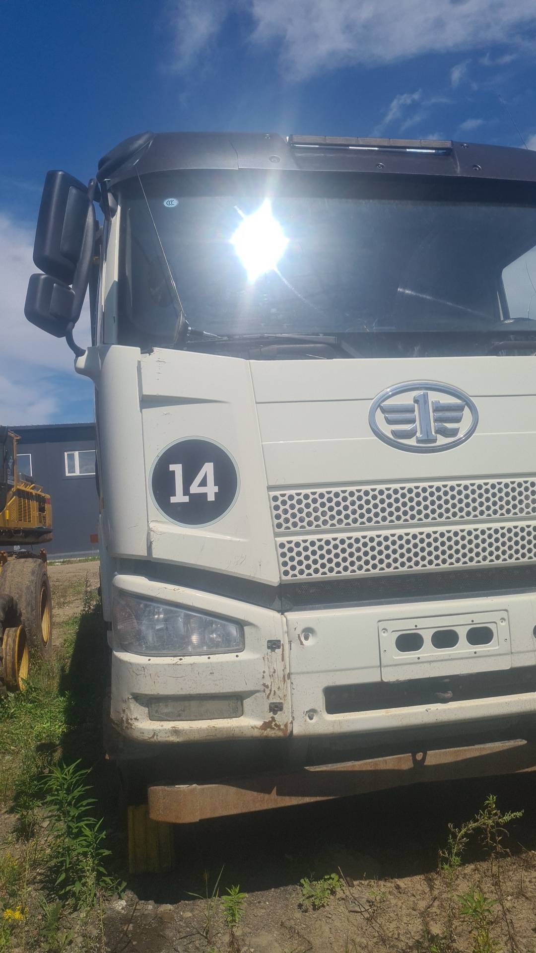 FAW CA3250P66K24L1TE5 6x6,  6 500 км, 2023 года в лизинг