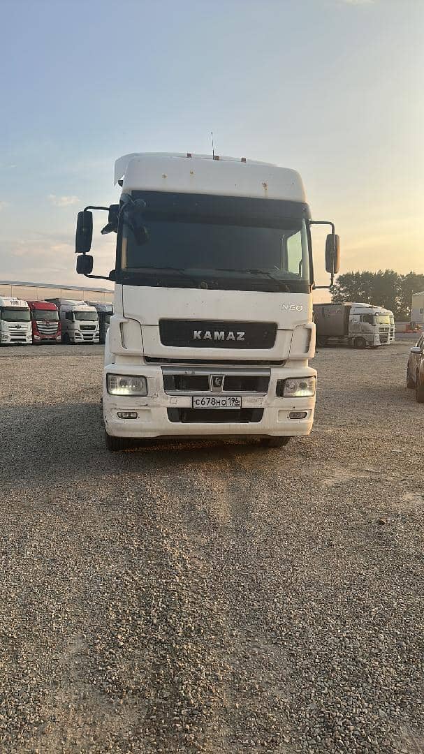 КАМАЗ 5490-S5 (M1840),  578 000 км, 2018 года в лизинг