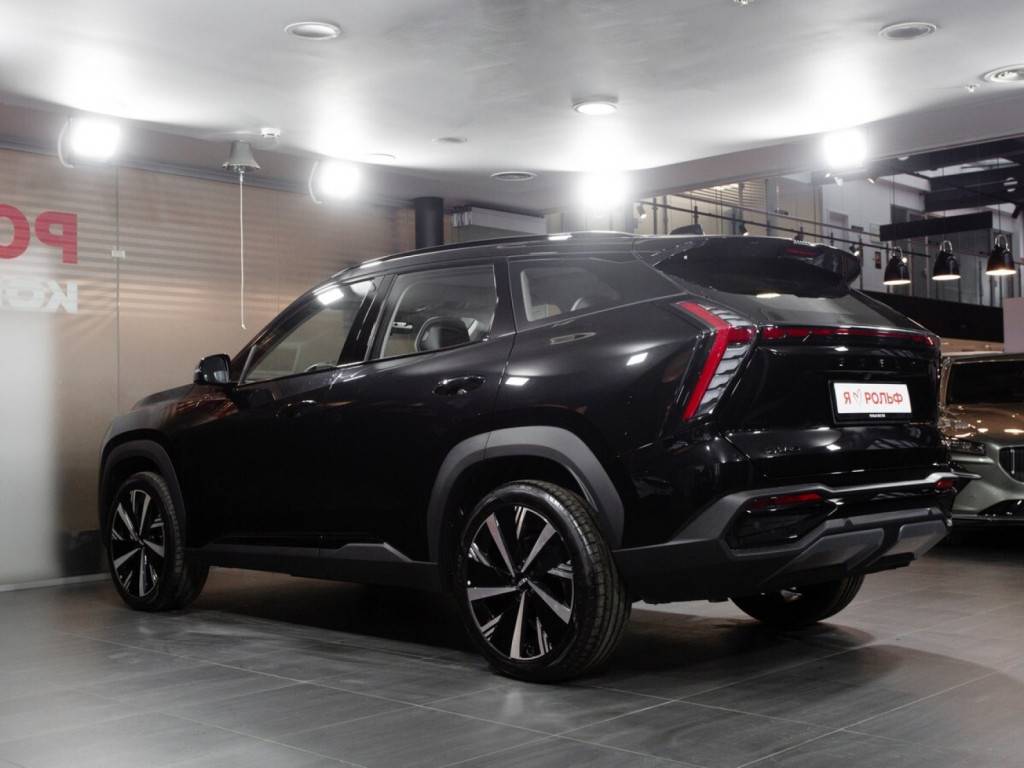 Geely Atlas Флагман 2.0Т АТ полный привод