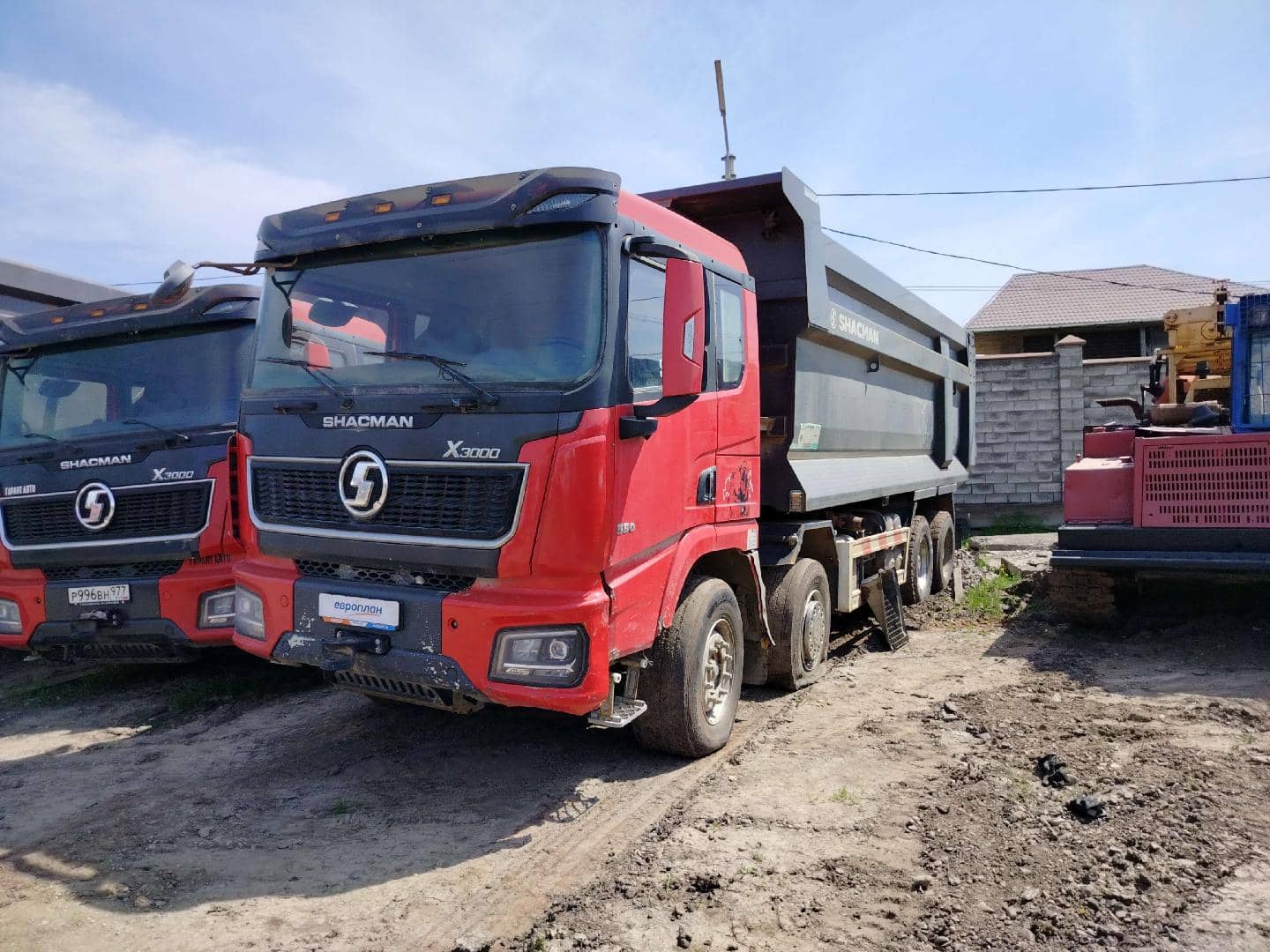 Shacman SX331863366 (скальный кузов)