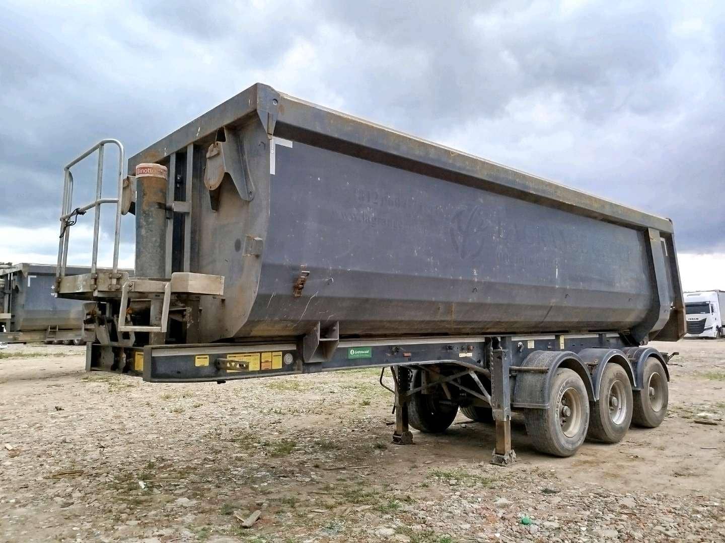 Grunwald Самосвальный TSt 34 (9453-0000010-50),  1 км, 2022 года в лизинг