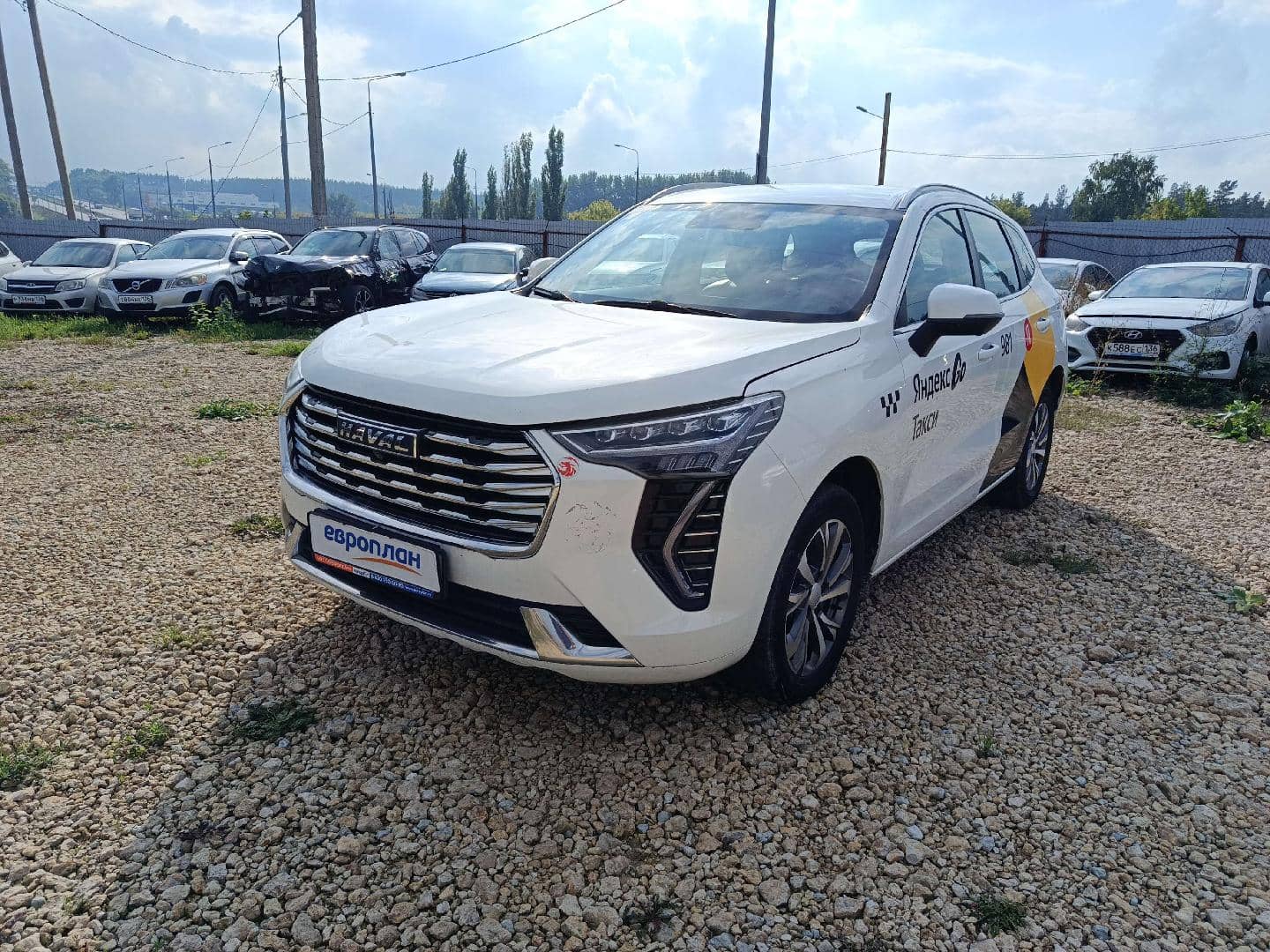 Haval Jolion,  174 452 км, 2023 года в лизинг