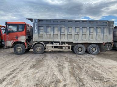 Shacman SX33186T366