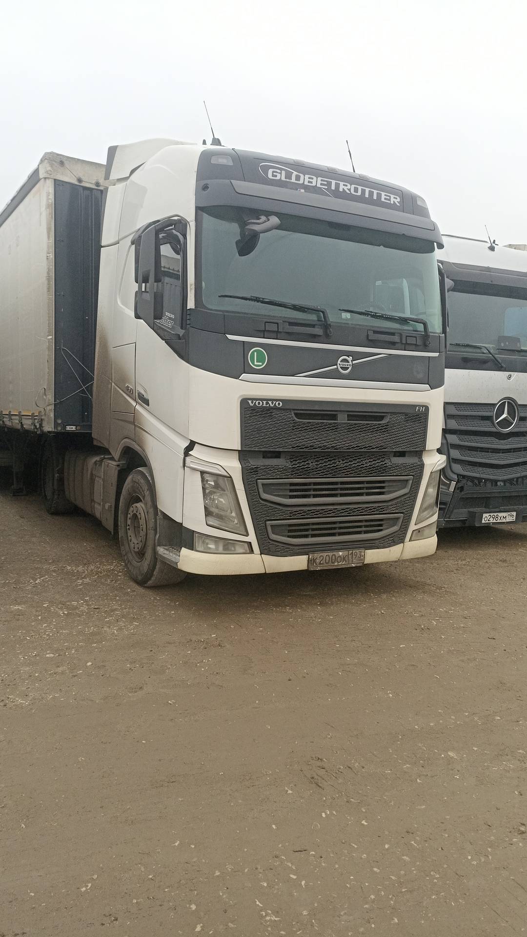 Volvo FH 460 4x2 (FH Globetrotter),  1 041 728 км, 2016 года в лизинг