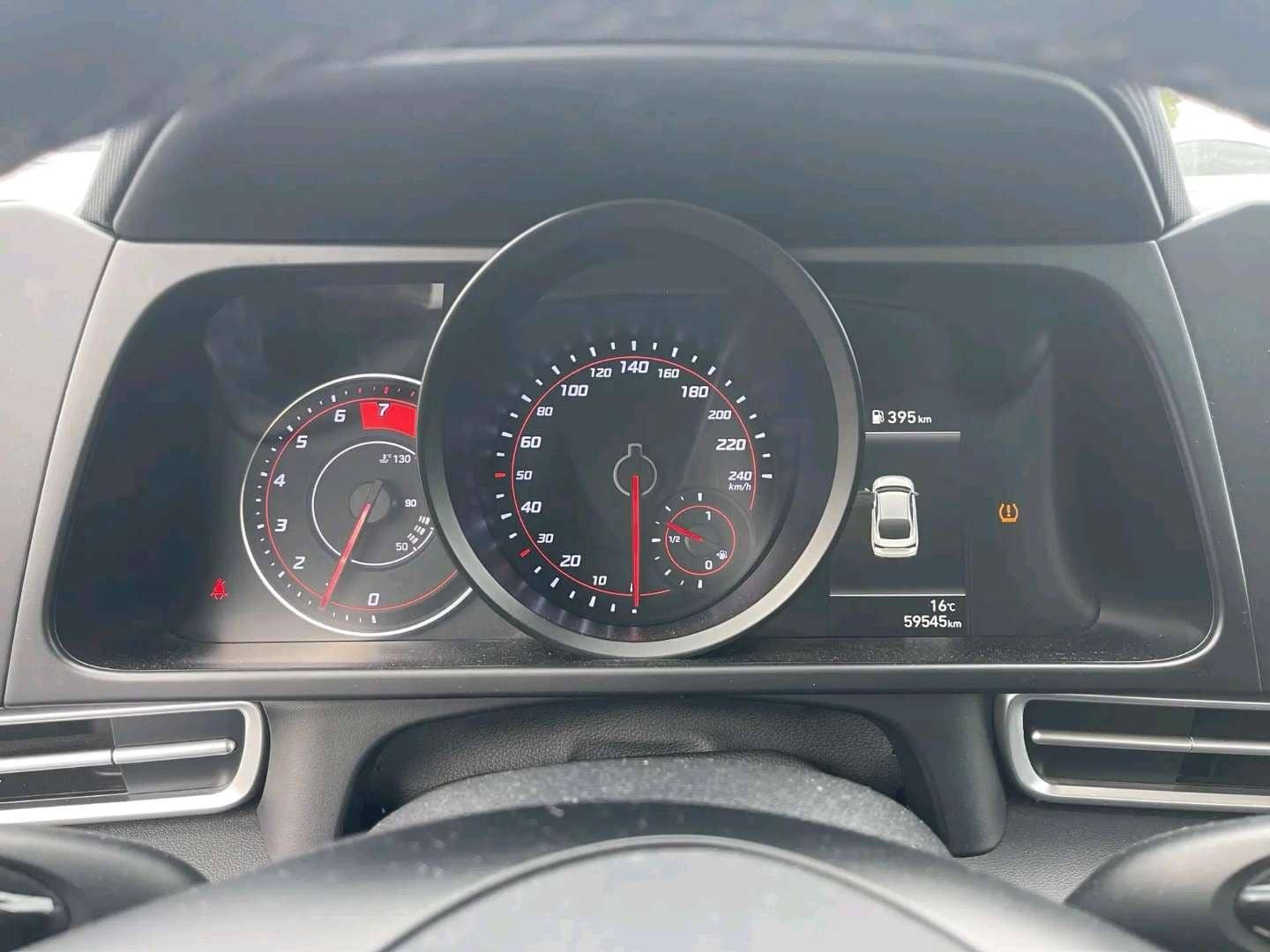Hyundai Elantra,  59 545 км, 2021 года в лизинг