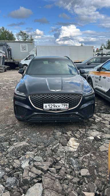 Genesis GV70