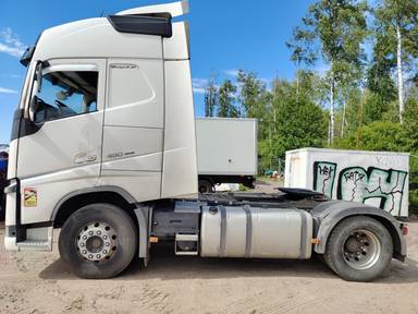 Volvo FH 460 4x2 (FH Globetrotter XL)