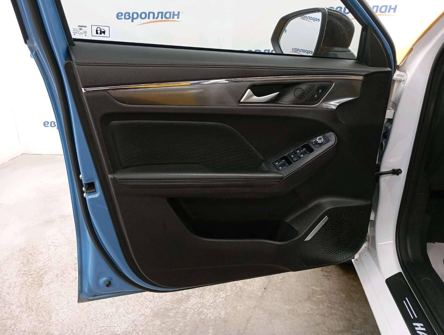 Haval Jolion,  211 407 км, 2023 года в лизинг