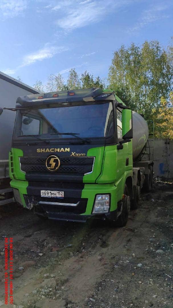 Shacman SX5318GJB6T326 