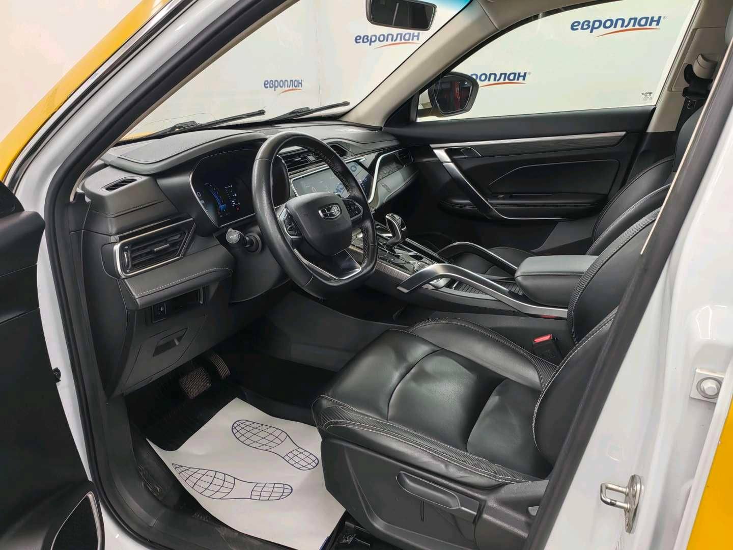 Geely Atlas Pro,  232 849 км, 2022 года в лизинг
