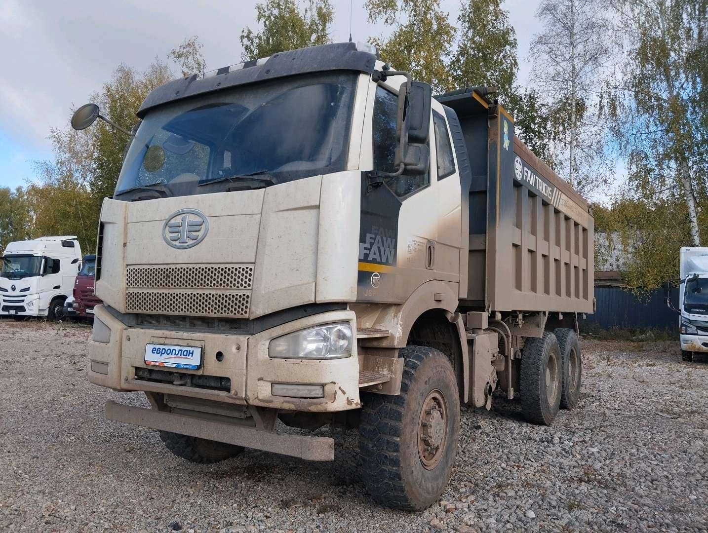FAW CA3250P66K24L1TE5 6x6,  226 534 км, 2022 года в лизинг
