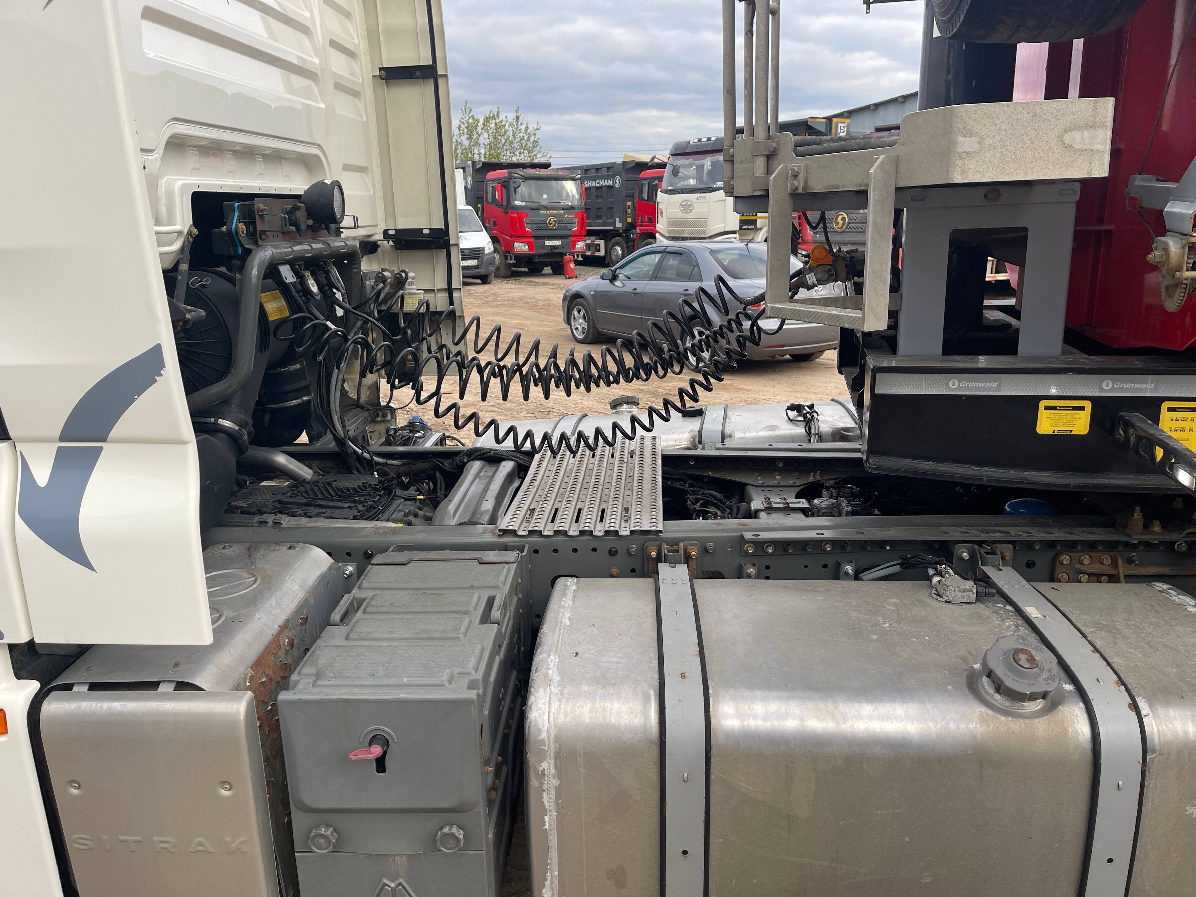 Sitrak C7H 4x2 ZZ4186V361HE Лот 000002244