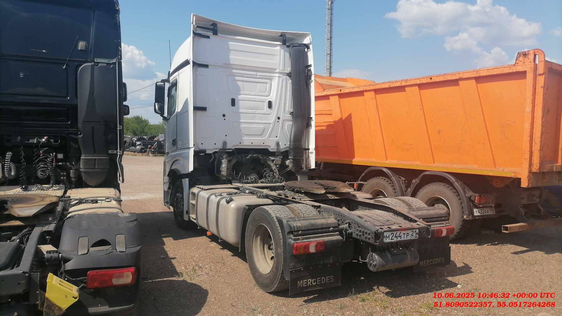 Mercedes-Benz Actros 4 1845 LS 4x2 (BigSpace),  814 406 км, 2018 года в лизинг