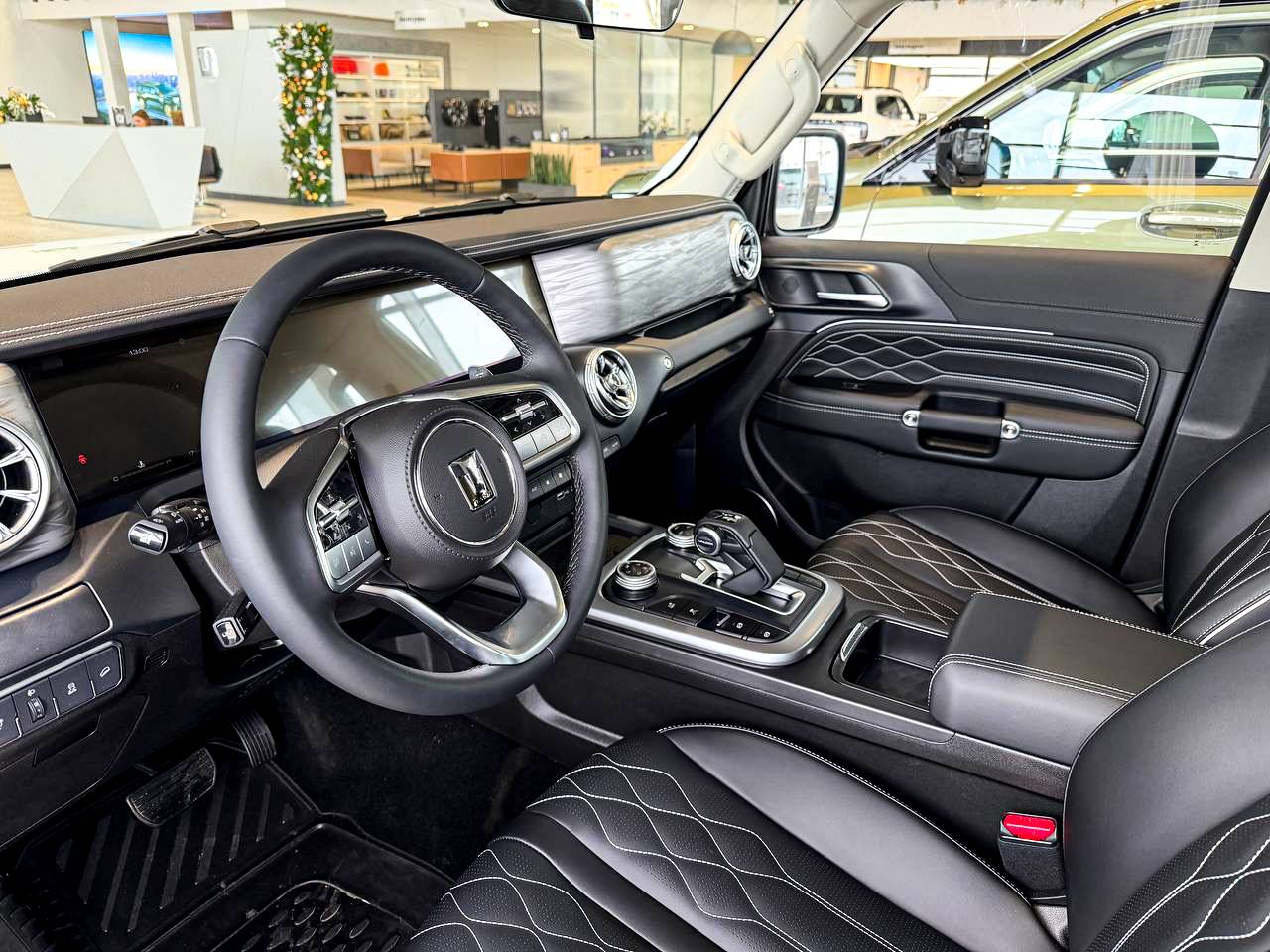 Tank 300 City Premium 2.0 8AT 4WD