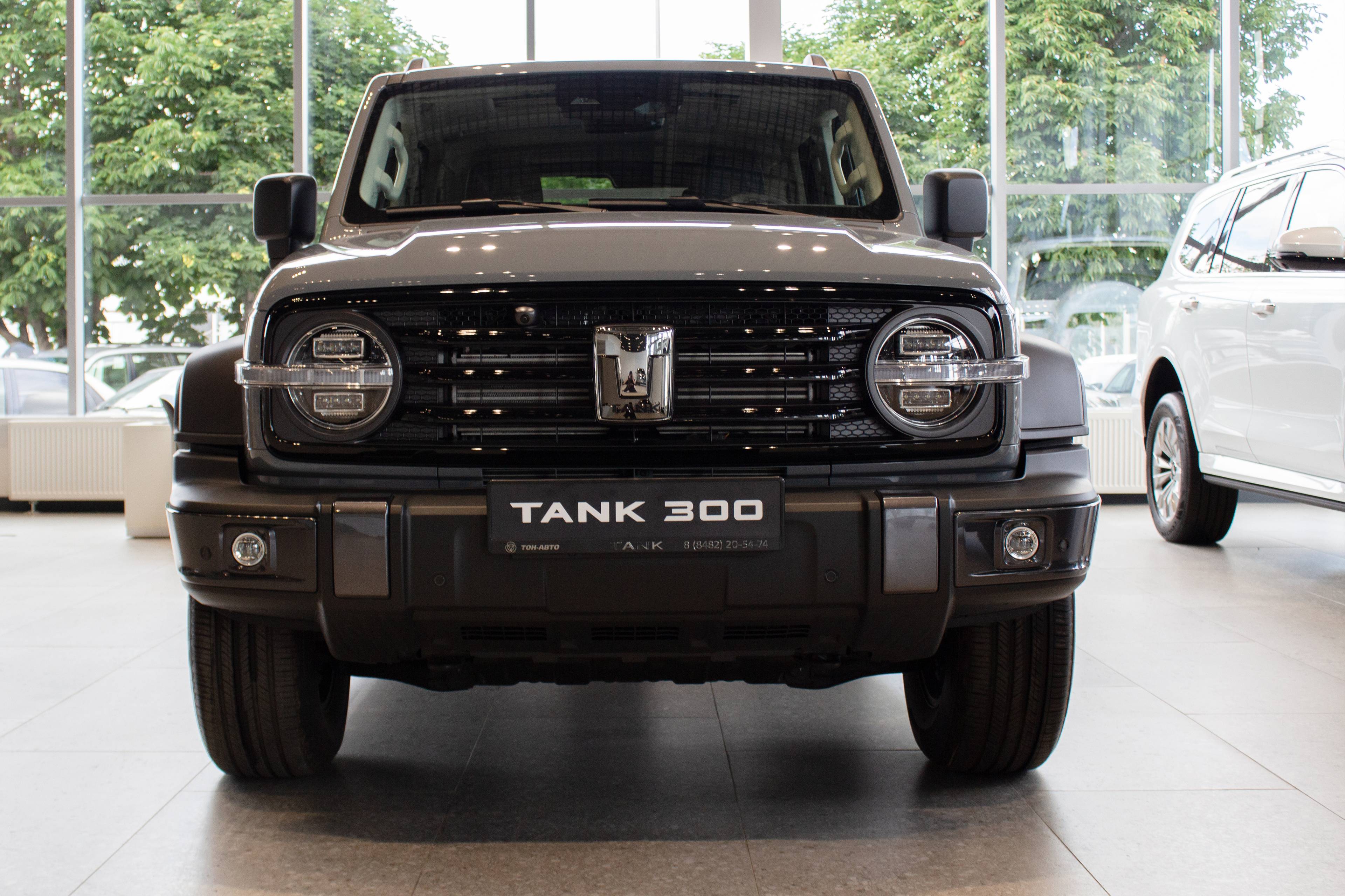 Tank 300 Adventure 2.0 8AT 4WD