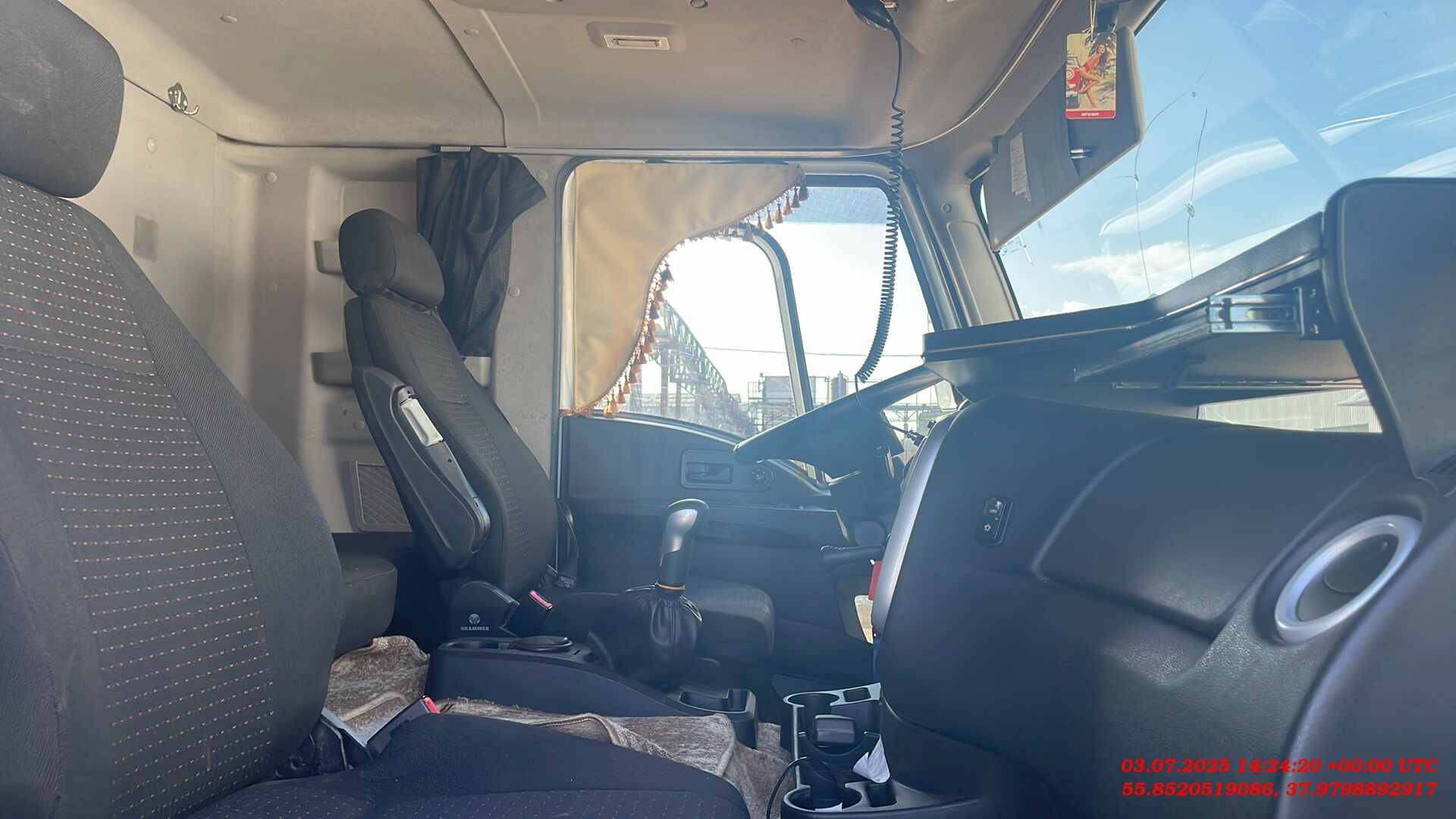 Ford CARGO 1833 LR 4x2,  195 365 км, 2023 года в лизинг