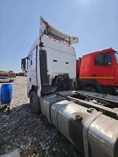 Sitrak C7H 4x2 ZZ4186V361HE