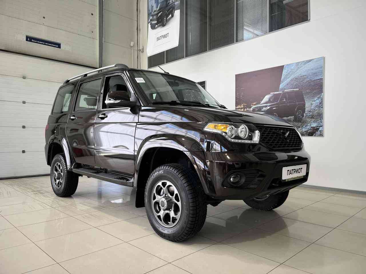 УАЗ Patriot Base Икар Limited 2.7 5MT