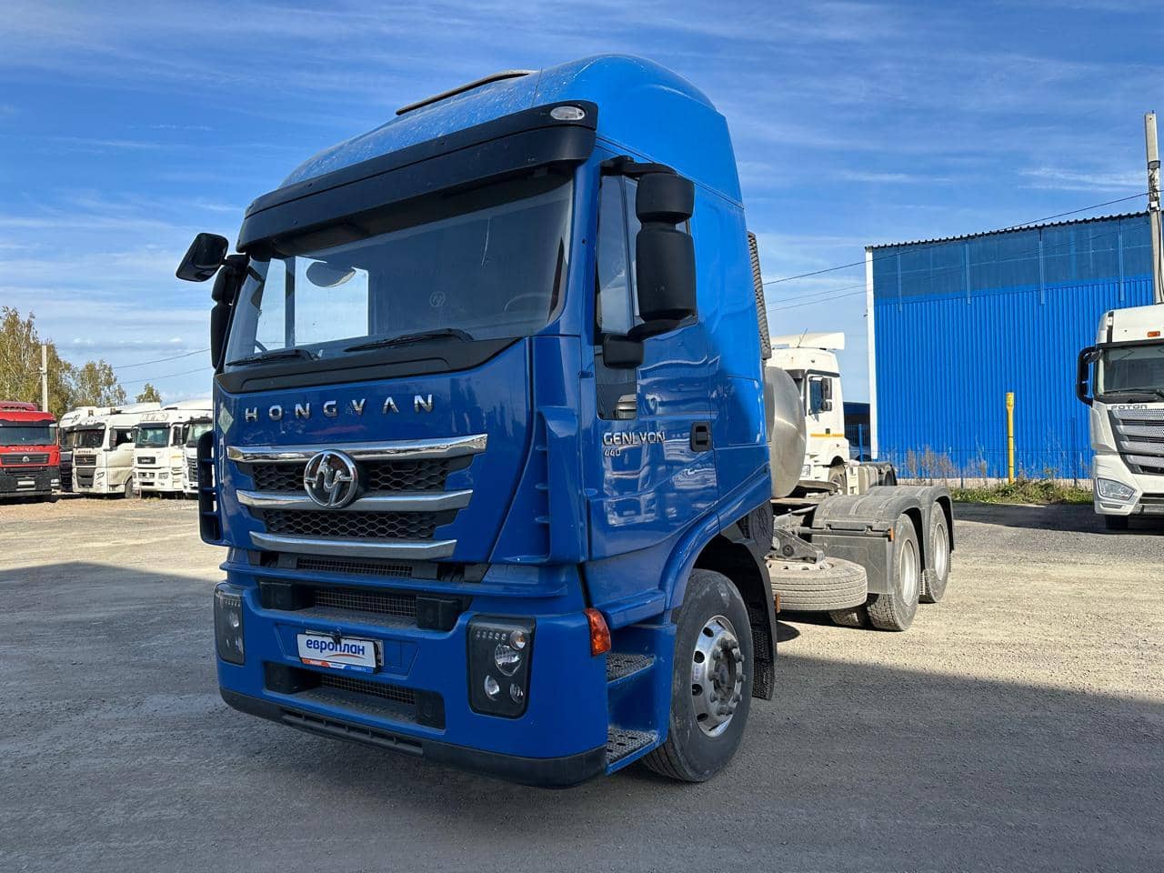 HONGYAN CQ4187HD12381T LNG
