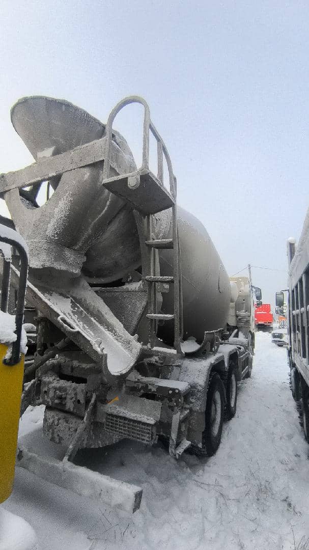 FAW CA3250P66K24T1E5 6х4,  8 586 км, 2023 года в лизинг