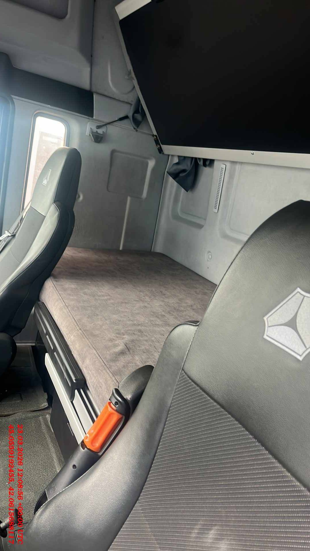 Sitrak C7H 4x2 ZZ4186V361HE,  457 843 км, 2022 года в лизинг