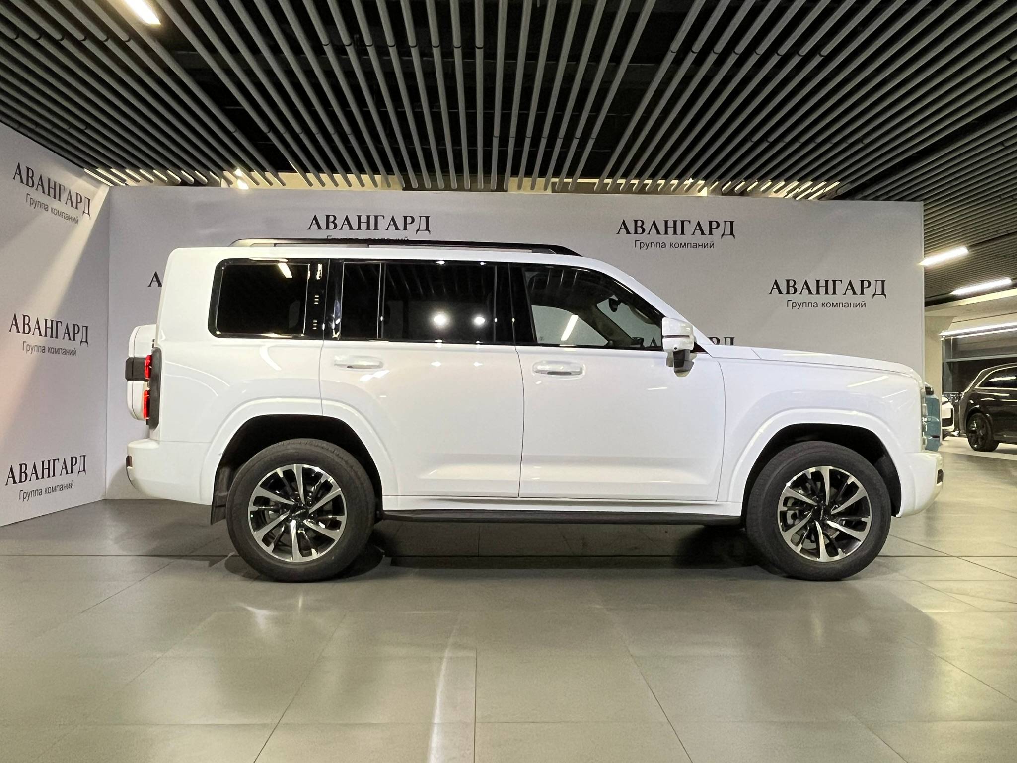 Haval H9 Premium 2.0T 8AT 4WD