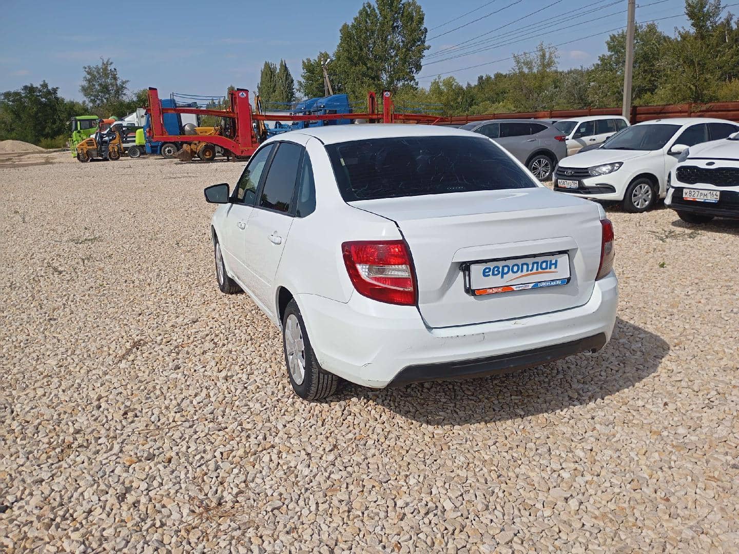 Lada Granta седан,  191 572 км, 2023 года в лизинг
