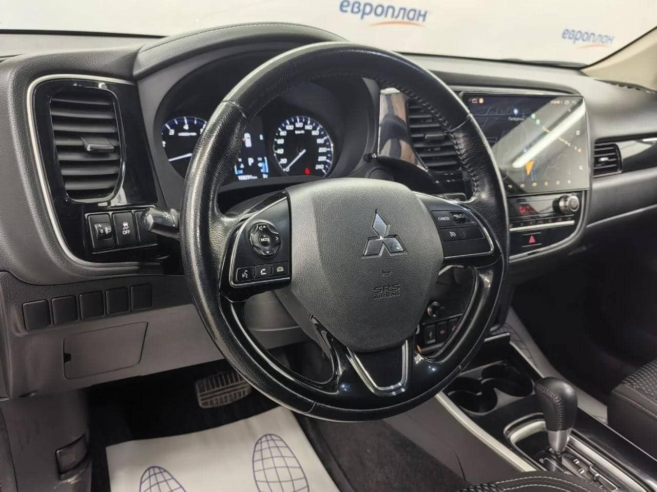 Mitsubishi Outlander,  168 231 км, 2021 года в лизинг