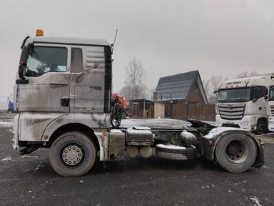 Sitrak C7H 4x2 ZZ4186V361HE