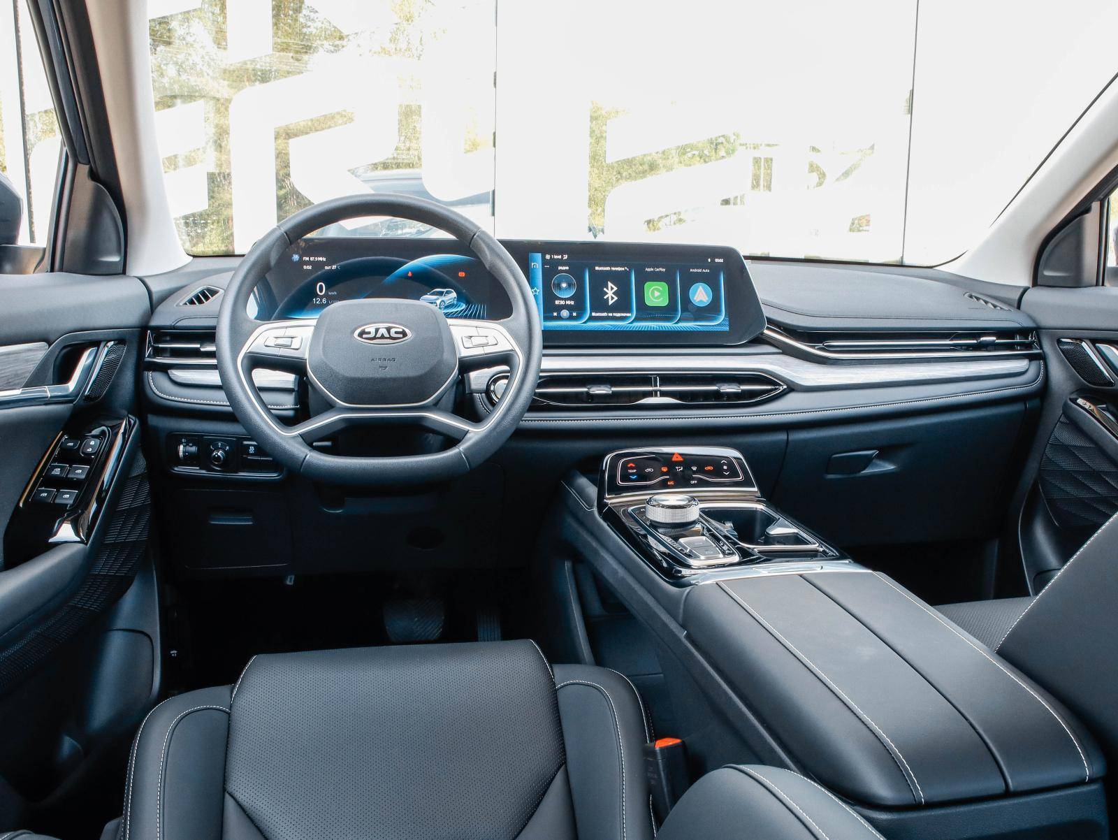 JAC JS6 Luxury