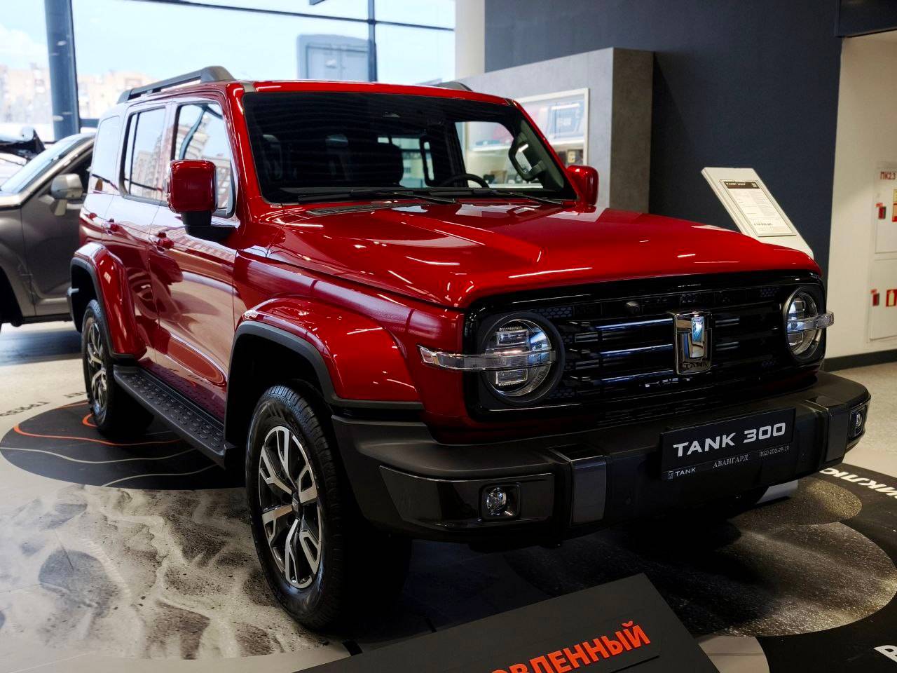 Tank 300 City Premium 2.0 8AT 4WD