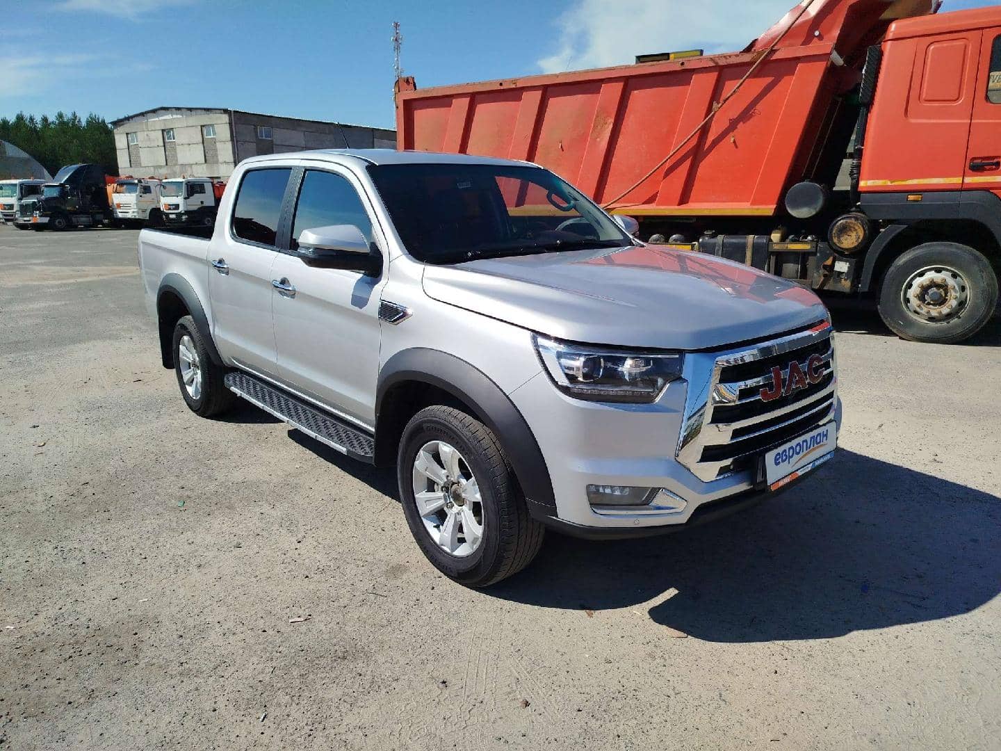 JAC T8 Pro