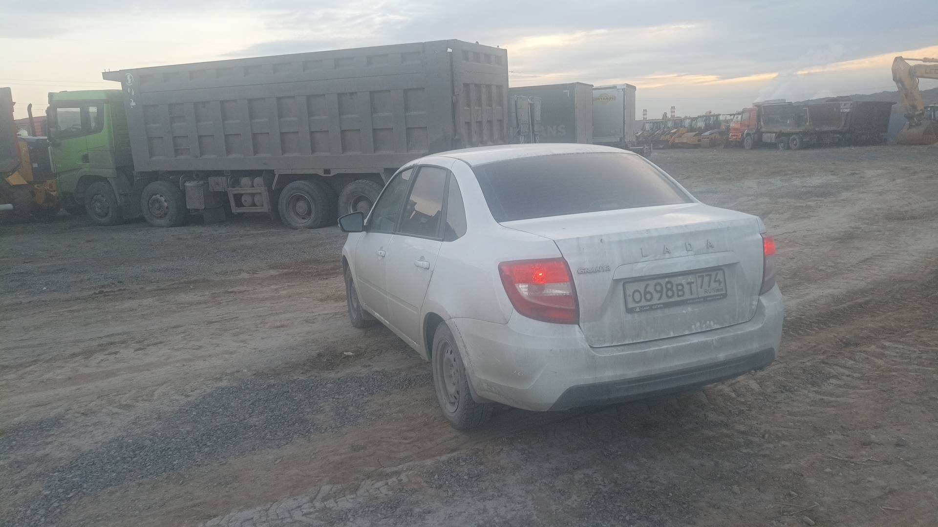 Lada Granta седан,  103 843 км, 2023 года в лизинг