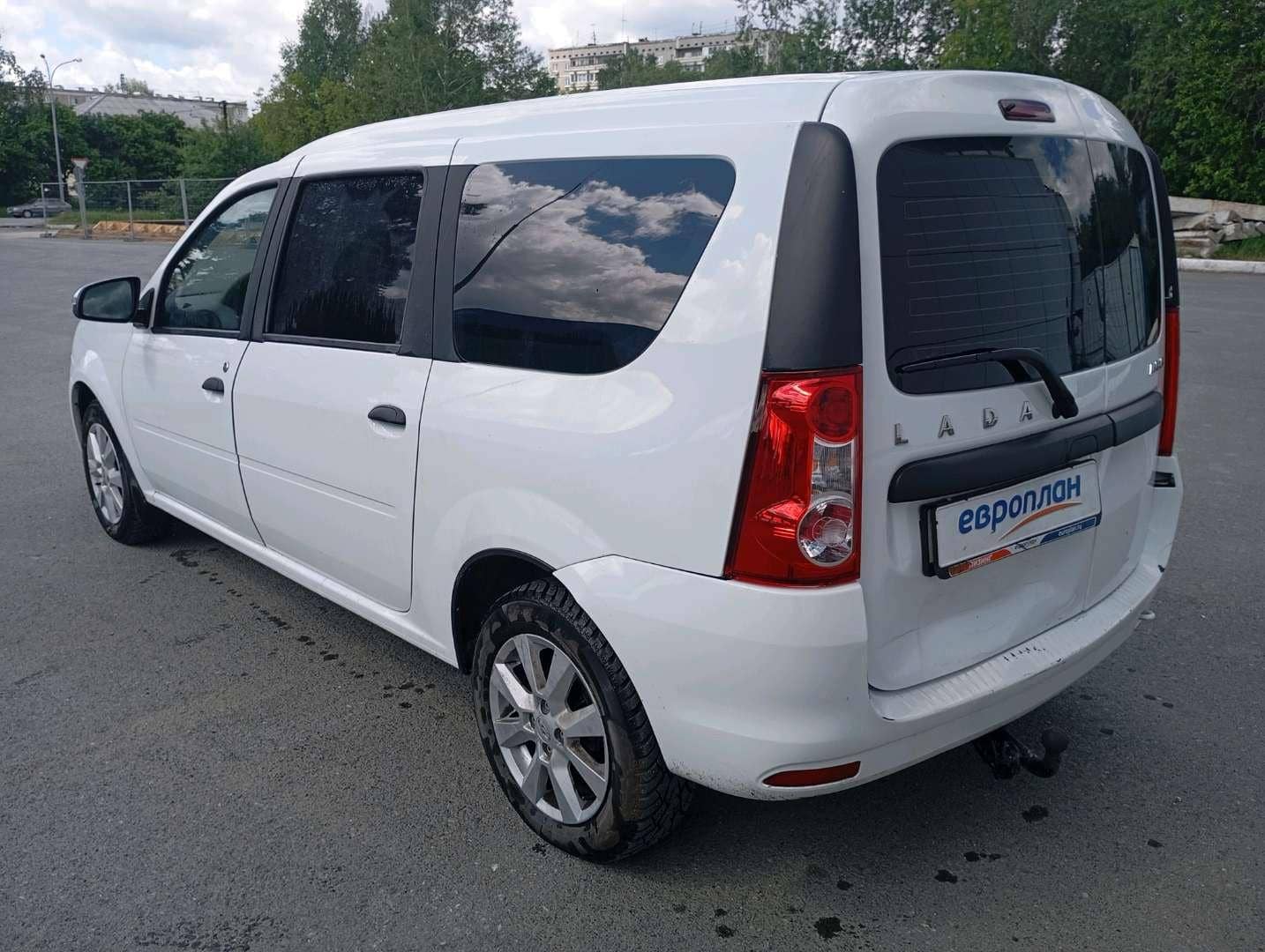 Lada Largus универсал,  44 490 км, 2024 года в лизинг