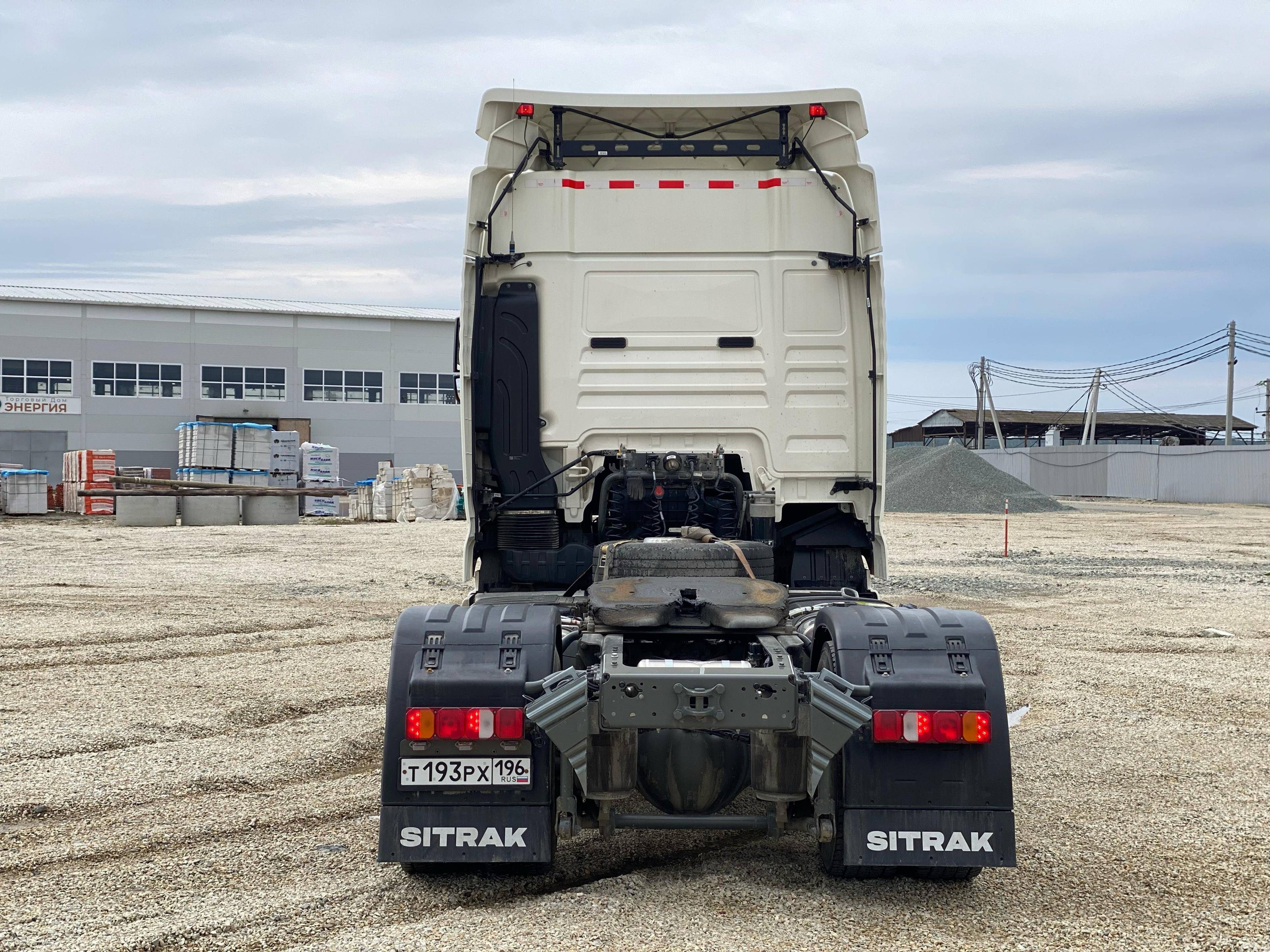 Sitrak ZZ4186V391HE Лот 000008088